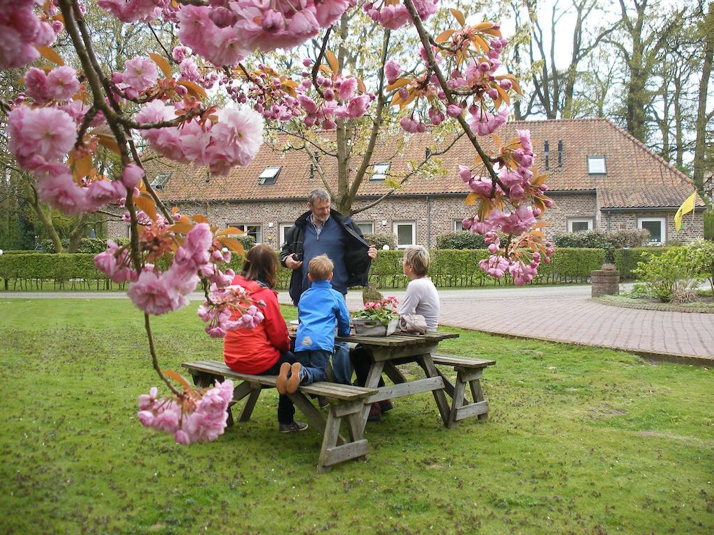 Vakantiehuisjes "De Helpeney" Vila Horst Exterior foto